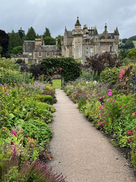 Abbotsford house and Garden